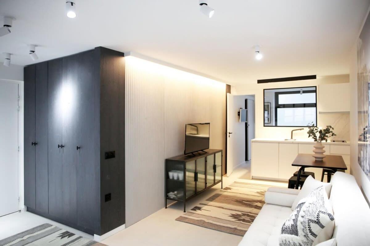 Logement Ideal En Famille - Porte Du Marais - 6P - Flat-Guest Paris Ngoại thất bức ảnh