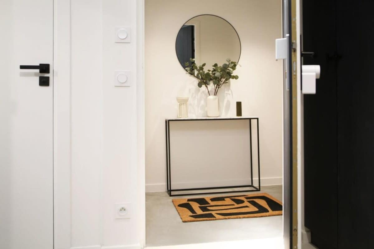 Logement Ideal En Famille - Porte Du Marais - 6P - Flat-Guest Paris Ngoại thất bức ảnh